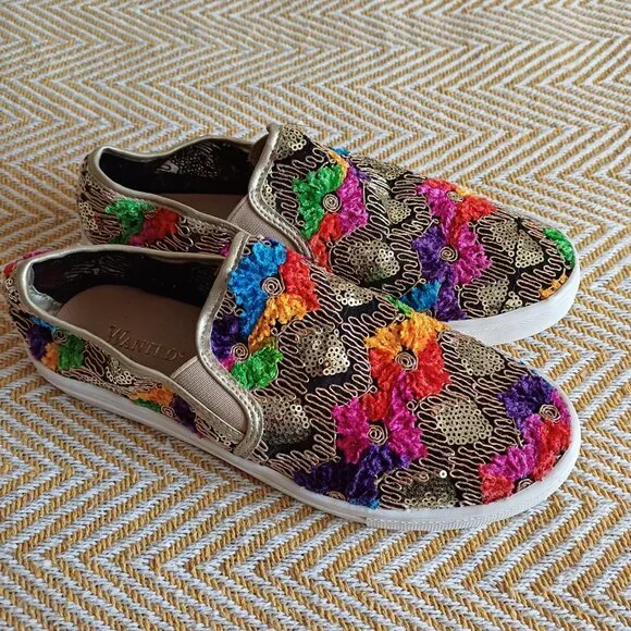 Stunning Wanted Renoir Colorful Embroidered Sequins Slip On Shoes Size 7 - Picture 3 of 11